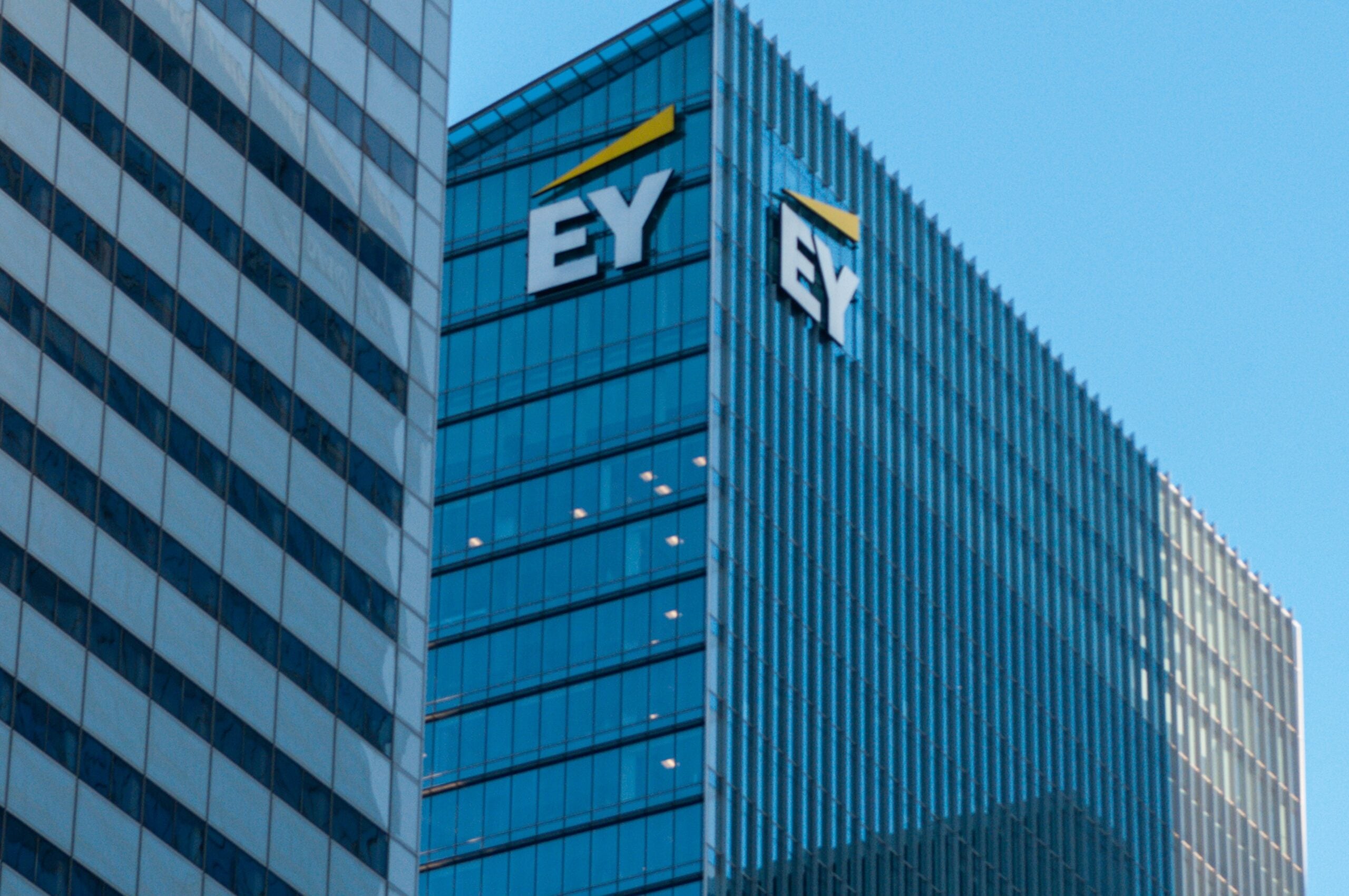 A look inside Ernst & Young Canada’s sleek Vancouver headquarters at The Stack