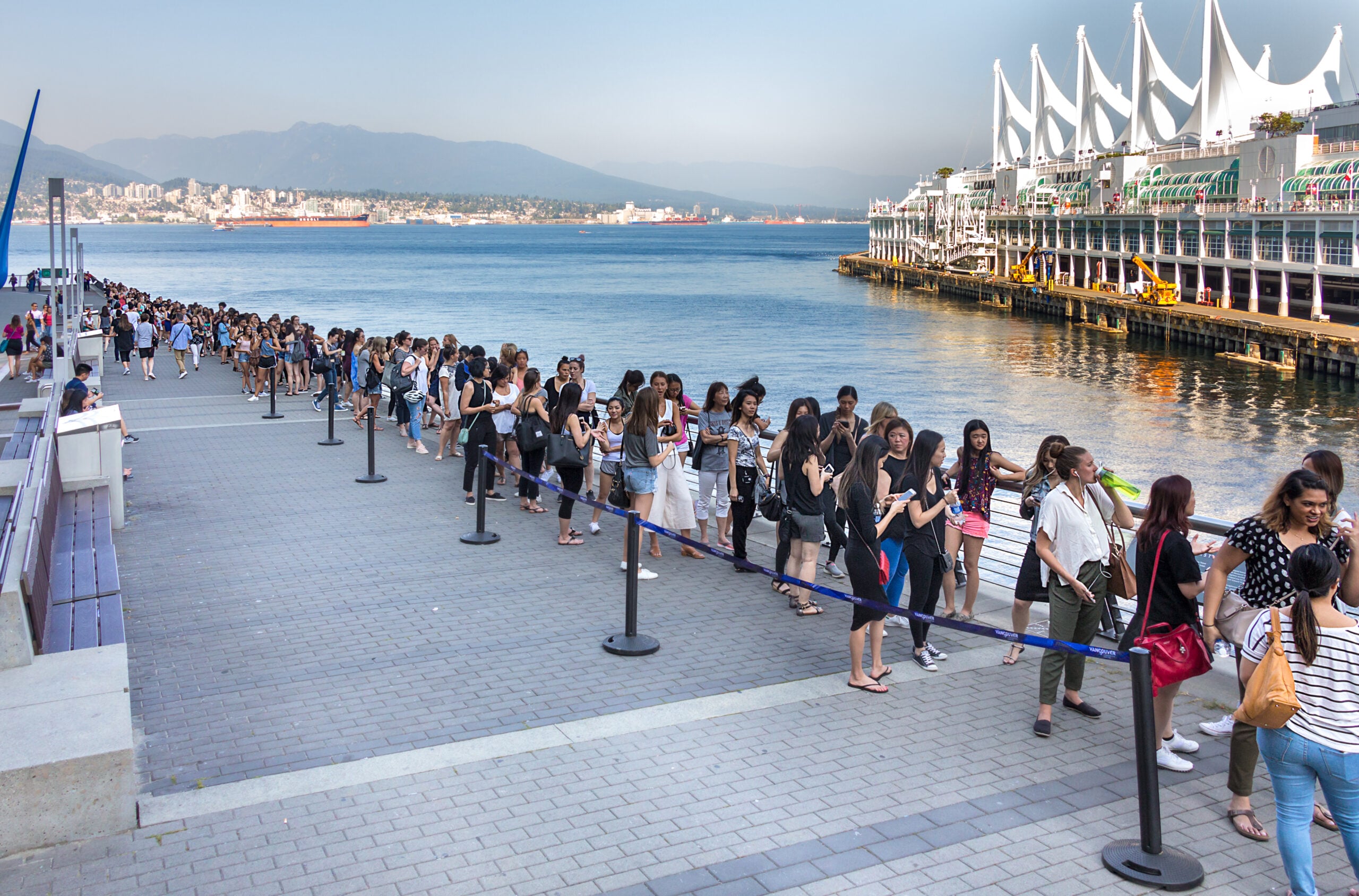 The Aritzia Warehouse Sale is back in Vancouver this September. Here's everything you need to know