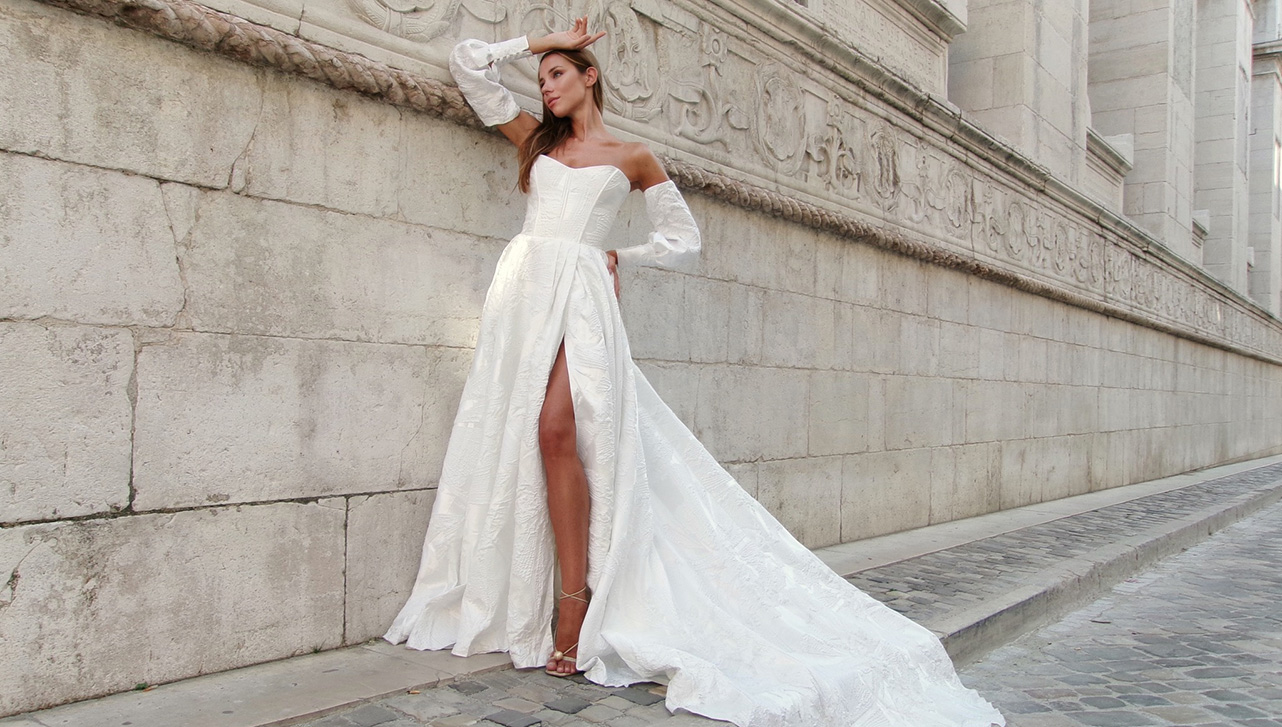 Truvelle wedding dress